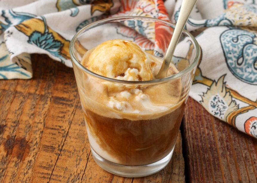 Affogato - Barefeet in the Kitchen