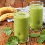 Banana Spinach Smoothie - Barefeet in the Kitchen