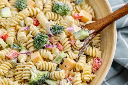 Creamy Ranch Pasta Salad - The Stay At Home Chef