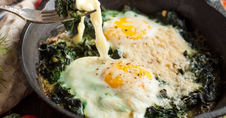 Keto Spinach Eggs Recipe | Best Yogurt Butter Topping