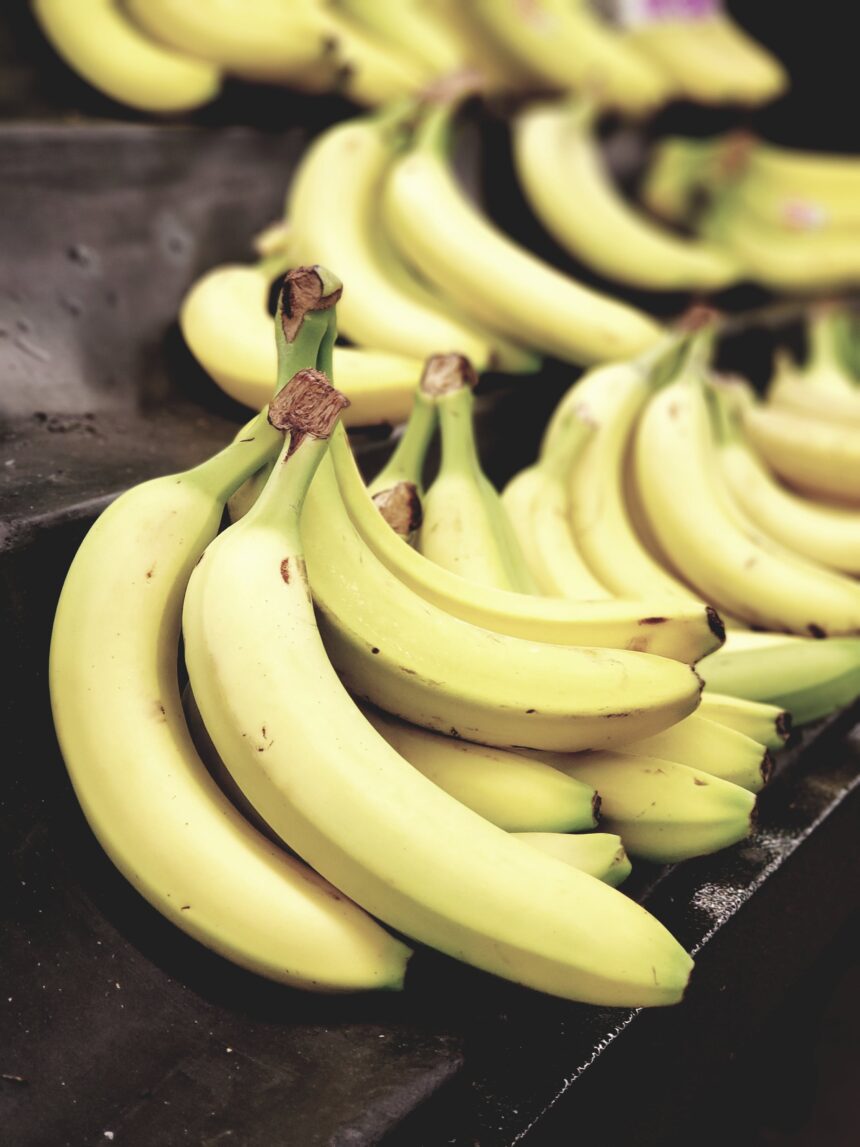 Are Bananas Keto? Bananas on a Keto Diet: Tips, Recipes and Substitutes