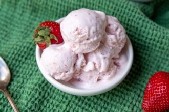 Low-Carb Keto Strawberry Cottage Cheese Ice Cream