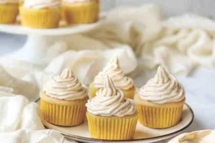 15 Plant-Based Vanilla-Flavored Cakes, Cupcakes, and Muffins – One Green Planet