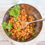 Sweet and Tangy Baked Beans [Vegan] – One Green Planet