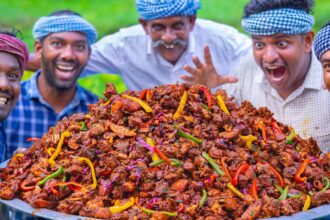 CHILLI GARLIC FRIED CHICKEN | Cooking and Eating in Village | Spicy Chicken Recipe | Chicken Starter