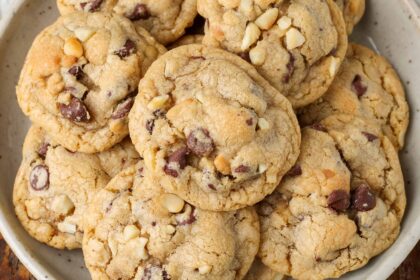 Chocolate Chip Macadamia Nut Cookies