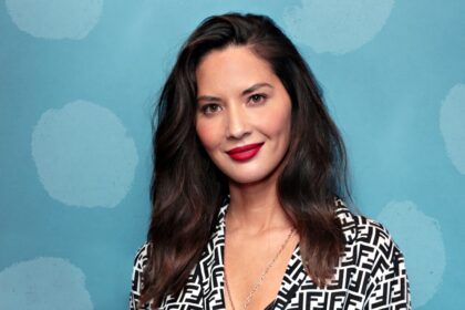 Olivia Munn’s Breadless Avocado “Toast” Is a Keto-Approved Breakfast Win