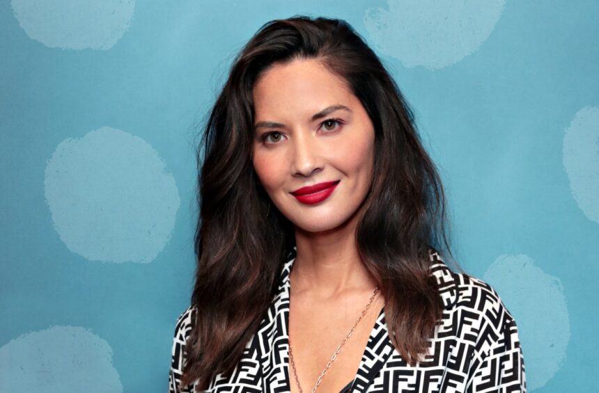 Olivia Munn’s Breadless Avocado “Toast” Is a Keto-Approved Breakfast Win