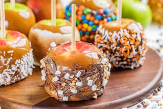 Ultimate Guide to Homemade Caramel Apples