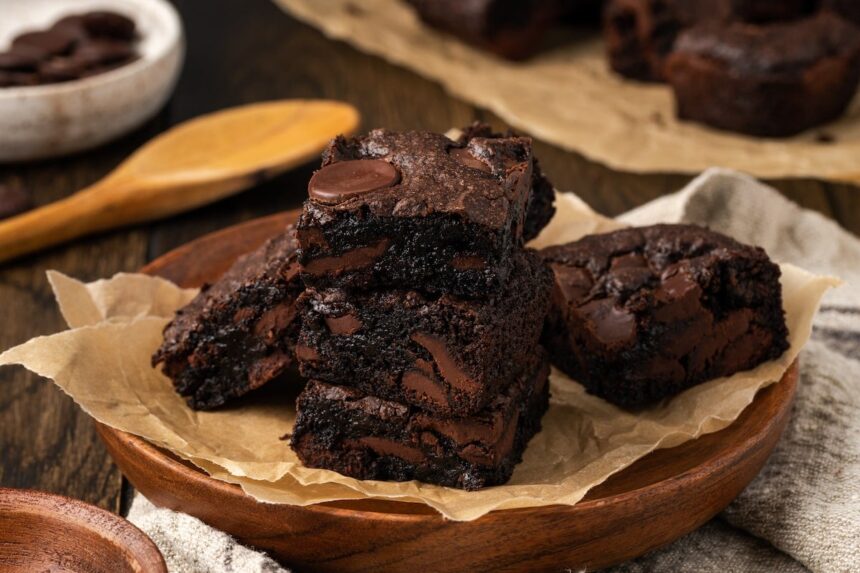 Fudgy Cake Mix Brownies | Cookies and Cups