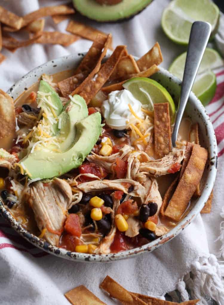 Easy Chicken Tortilla Soup Recipe