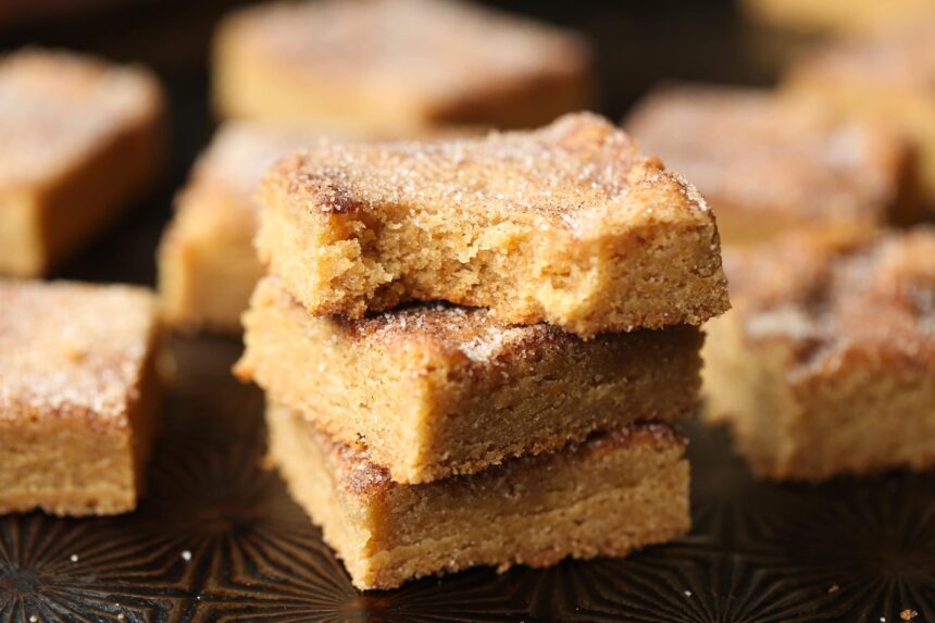 Churro Bars - Buttery Cinnamon Sugar Cookie Bars