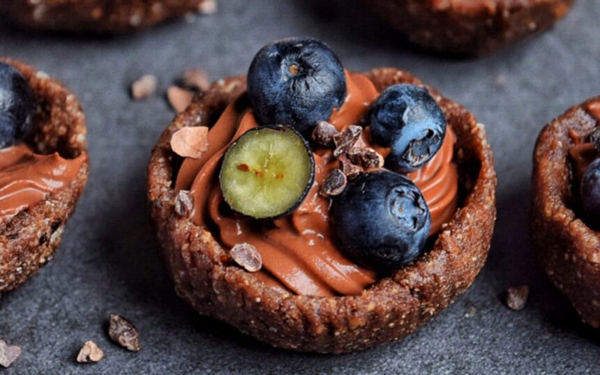 10 Plant-Based Blueberry Chocolate Treats – One Green Planet