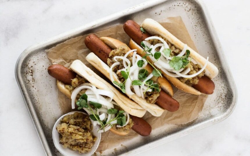 10 Vegan Hot Dogs and Sausages to Make at Your Next Barbecue! – One Green Planet