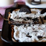 Oreo Slab Pie - Cookies and Cups