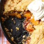 Skillet Sugar Cookie Peach Cobbler