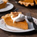 Easy Homemade Pumpkin Pie | Cookies and Cups