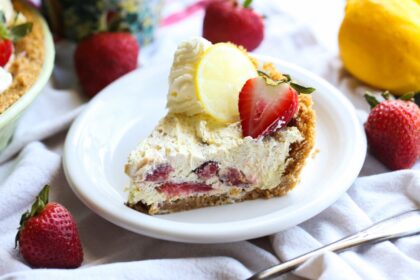 No Bake Strawberry Lemon Icebox Pie