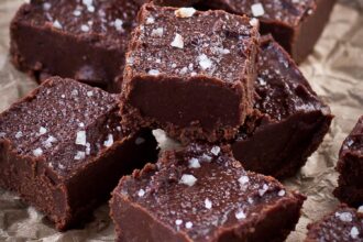 16 Chewy, Gooey, Nutty Vegan Fudge Recipes – One Green Planet