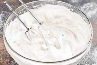 7 Minute Frosting - The Stay At Home Chef