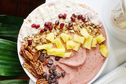 Dark Cherry Smoothie Bowl [Vegan] – One Green Planet