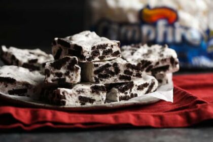 Cookies and Cream Marshmallow Bars