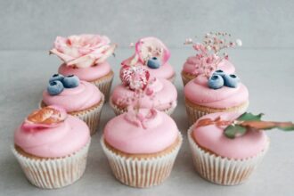 Vegan Cupcakes filled with berry jam