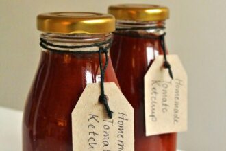 Homemade Smoky Tomato Ketchup