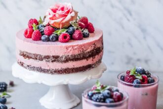 15 Decadent and Delicious Raspberry Cakes Made Vegan – One Green Planet