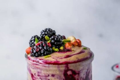 Nutella Smoothie Blackberry Sauce