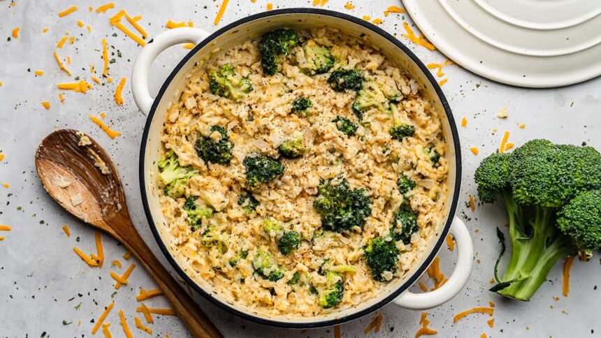 One Pot Chicken Broccoli & Rice