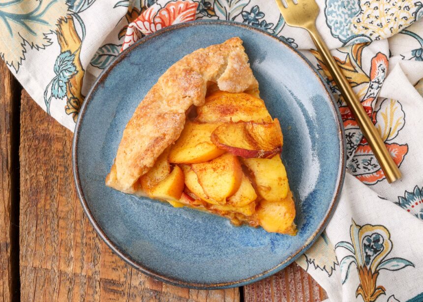 Peach Galette - Barefeet In The Kitchen