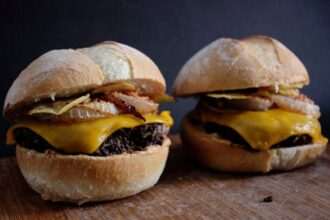 10 Delicious Homemade Vegan Cheeseburger Recipes! – One Green Planet