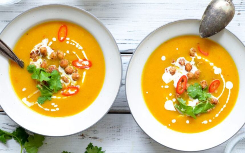 Thai Pumpkin Soup With Peanut Butter Roasted Chickpeas [Vegan, Gluten-Free] – One Green Planet