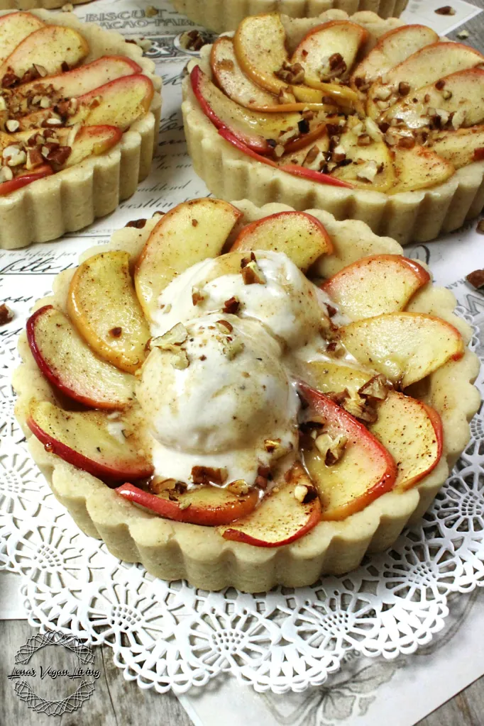 French Mini Apple Tarts with Caramelized Maple Syrup Glaze and Roasted Pecans [Vegan] – One Green Planet