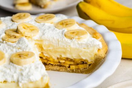 Banana Cream Pie - The Stay At Home Chef