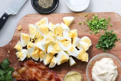 Keto Egg Salad with Bacon