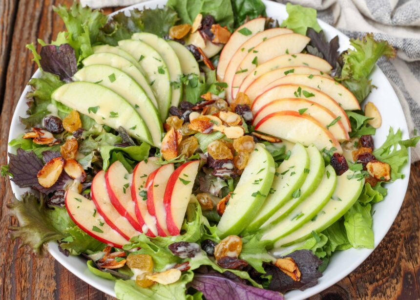 Spinach Apple Salad with Honey Cider Dressing