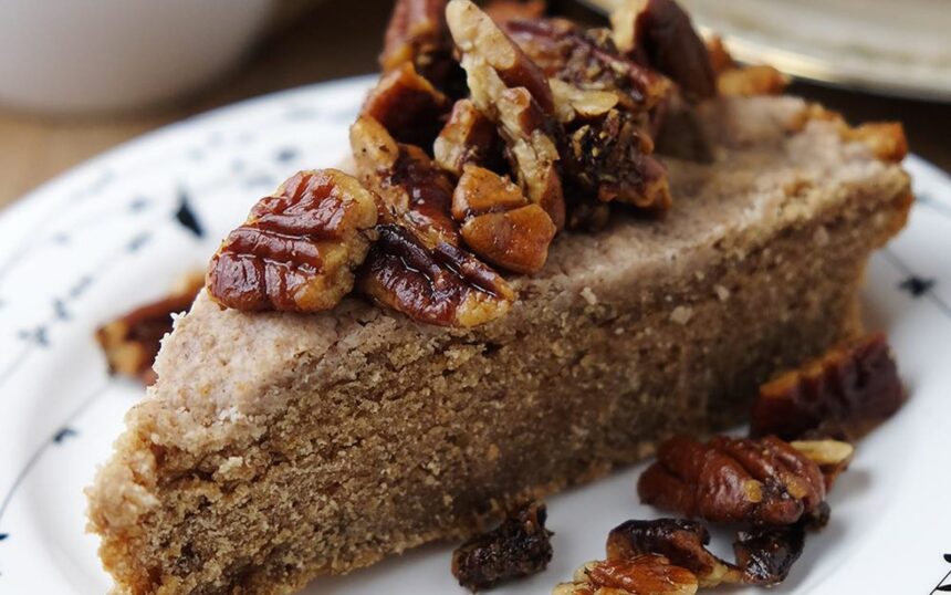 Apple Spice Coffee Cake [Vegan, Gluten-Free] – One Green Planet