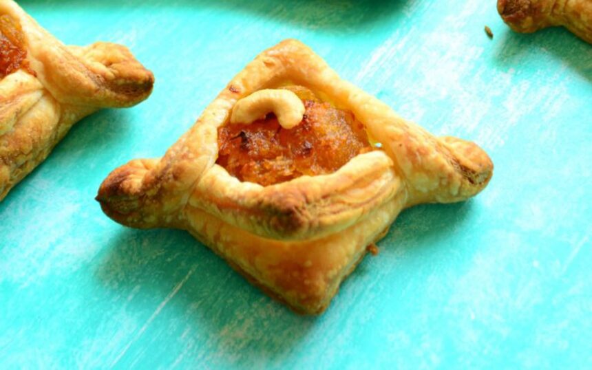 Pumpkin Halwa Puff Pastry Tarts [Vegan] – One Green Planet