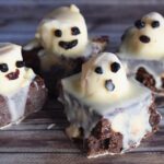 If You’ve Got It, Haunt It With These Spooky Halloween Brownies – One Green Planet