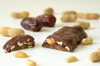 Salted Caramel Peanut Chocolate Bars [Vegan] – One Green Planet