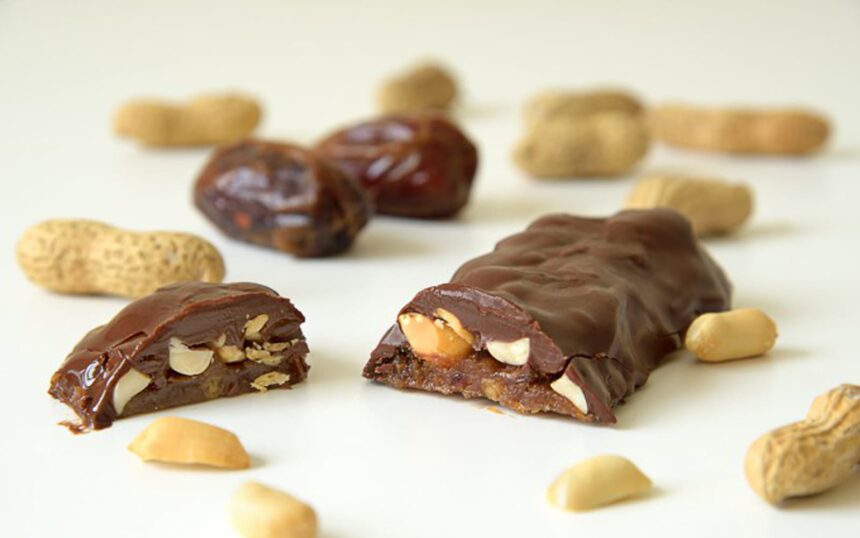 Salted Caramel Peanut Chocolate Bars [Vegan] – One Green Planet