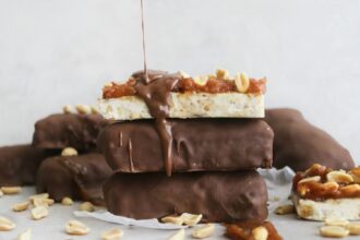 Healthy Copycat Snickers Bars [Vegan, Grain-Free] – One Green Planet