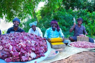 MUTTON DRY FRY | Varattu Kari | Chettinad Fried Mutton Recipe | Traditional Cooking in Village