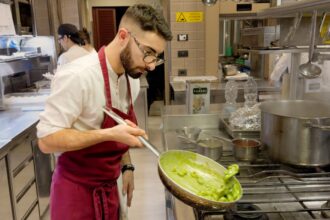 Italian Chef shares Broccoli Pasta Recipe - Food in Florence