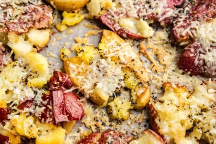 Garlic Bread Smashed Potatoes