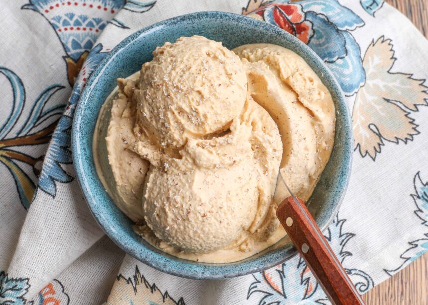 Pumpkin Ice Cream - Barefeet in the Kitchen