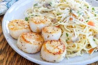 Lemon Butter Pasta with Scallops