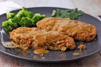 10 Protein-Rich Plant-Based Entrées for Your Thanksgiving Feast – One Green Planet